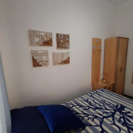 Stella Marina 1 *